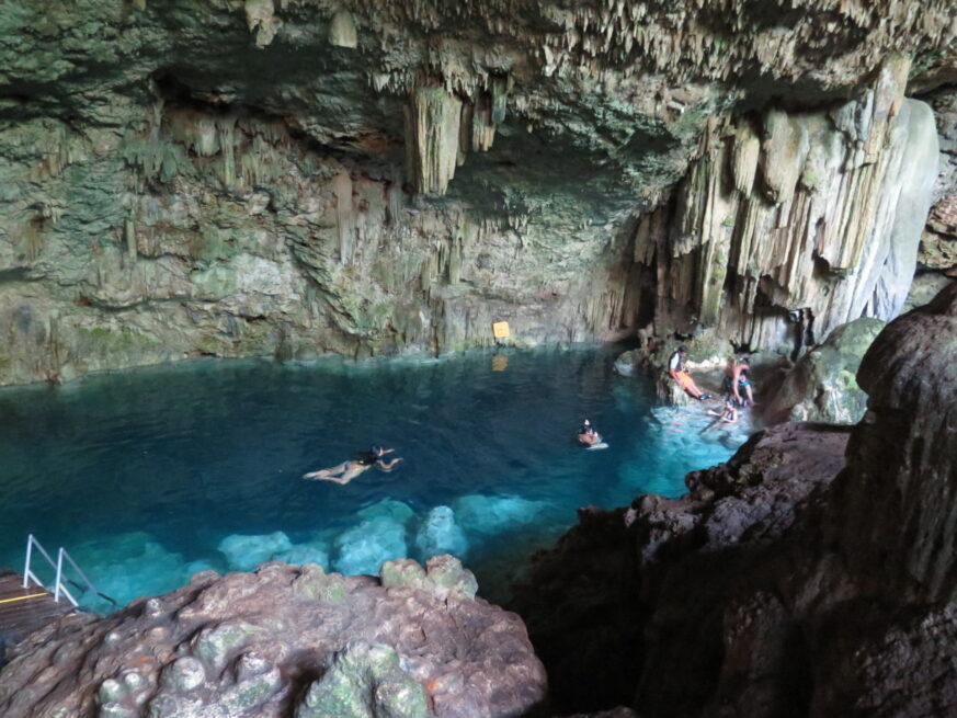 saturno cave tour